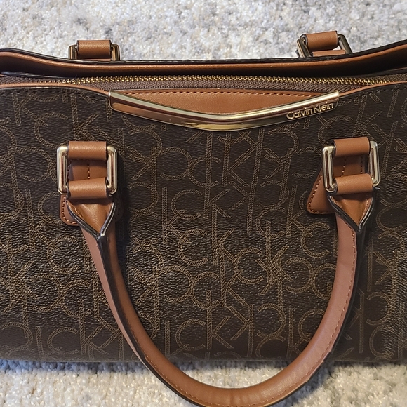 Calvin Klein small bag - slightly used - Picture 1 of 5